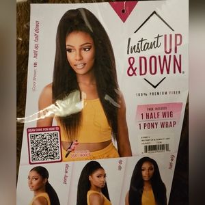 BNWT Sensationnel Half Wig 1 Pony Wrap  T2/30